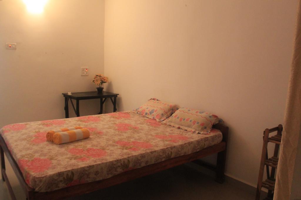 Cactus Guesthouse Arambol Bagian luar foto