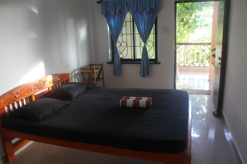 Cactus Guesthouse Arambol Bagian luar foto