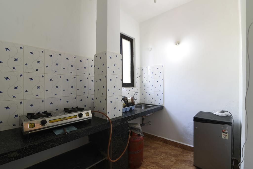 Cactus Guesthouse Arambol Bagian luar foto