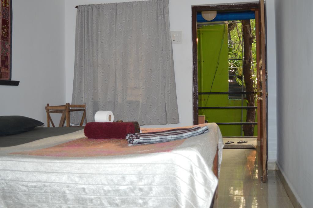 Cactus Guesthouse Arambol Bagian luar foto